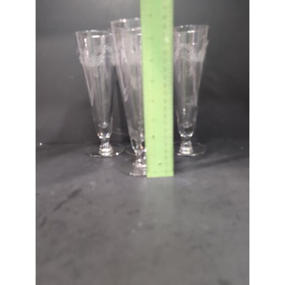 Chintz Etched Pilsner Glasses Set of 4, 10 oz Footed Glasses, Glassware, Flaw - Picture 9 of 11